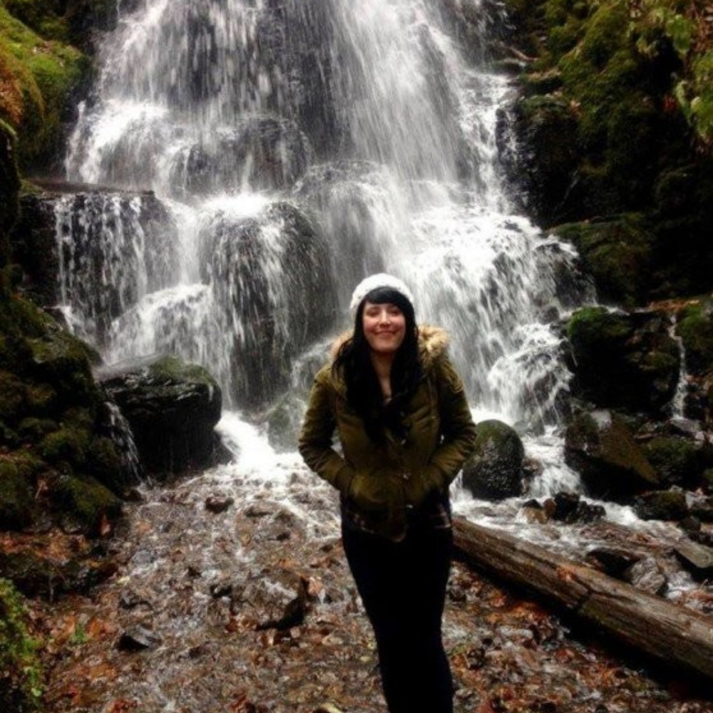 Meet your Posher, Anna